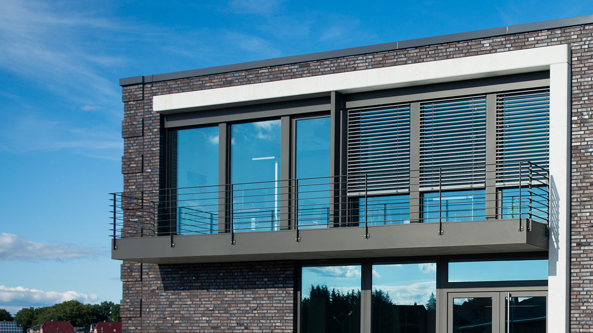 KOWA Holz- und Holz-Aluminium-Fenster